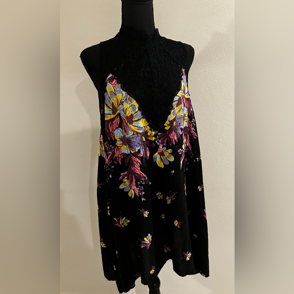 Free People Women’s top